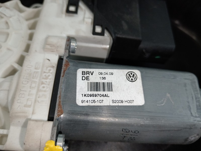 Recambio de elevalunas trasero derecho para volkswagen golf vi (5k1) advance referencia OEM IAM 5K4839756 5K4839730H 1K0959704AL