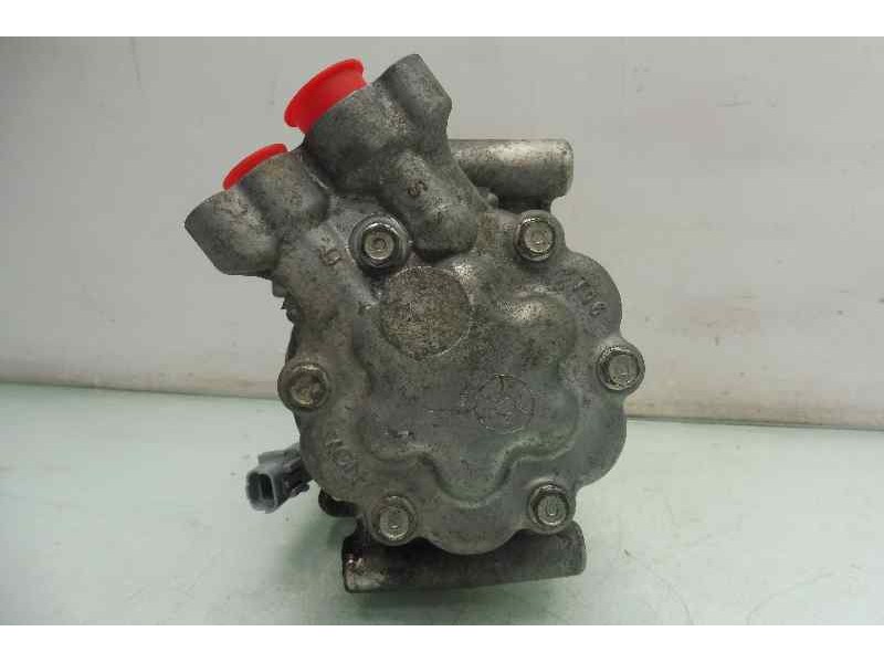 Recambio de compresor aire acondicionado para renault kangoo profesional referencia OEM IAM 8200953359  