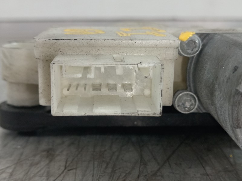 Recambio de elevalunas trasero izquierdo para skoda rapid ambition referencia OEM IAM 5JA959811F  