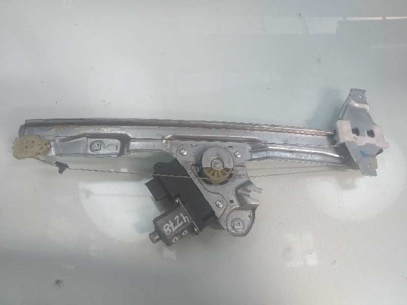 Recambio de elevalunas delantero derecho para peugeot 308 sport referencia OEM IAM 9657247580 9659826980 