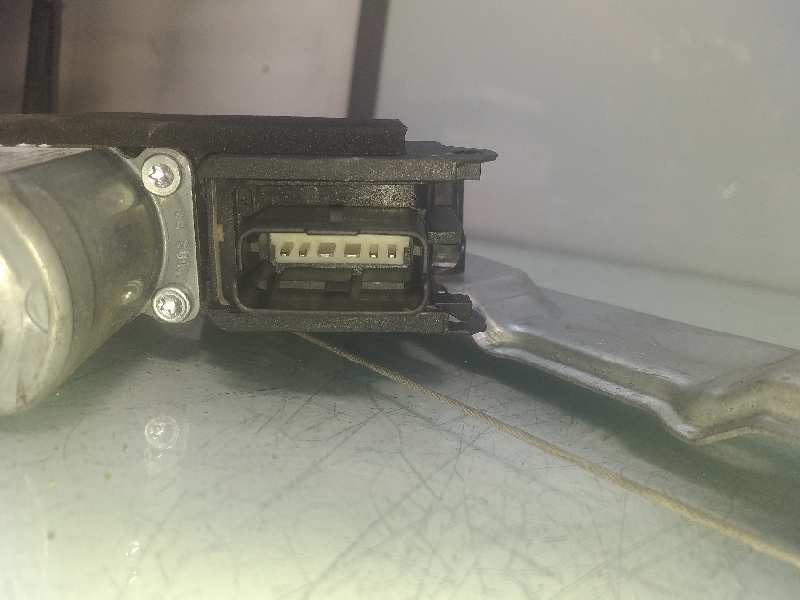 Recambio de elevalunas delantero derecho para peugeot 308 sport referencia OEM IAM 9657247580 9659826980 