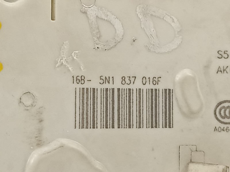 Recambio de cerradura puerta delantera derecha para volkswagen cc (358) basis bluemotiontech referencia OEM IAM 5N1837016F  