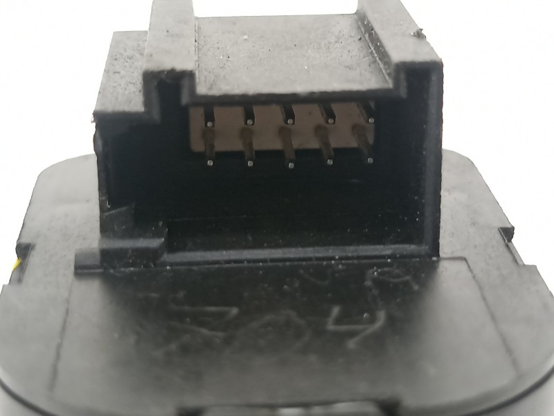 Recambio de mando retrovisor para skoda rapid ambition referencia OEM IAM 5JB959565REH  