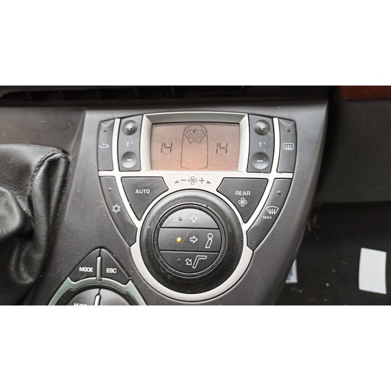 Recambio de mando climatizador para citroën c8 2.2 hdi 16v premier ii referencia OEM IAM 14986800YR A83005100 F011500003