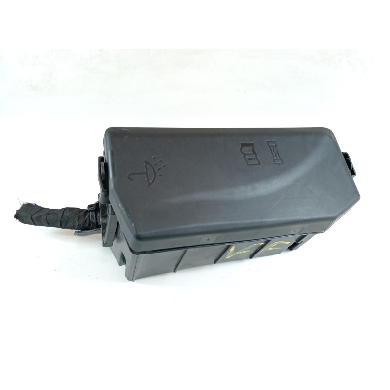 Recambio de caja reles / fusibles para seat ibiza (kj1) fr referencia OEM IAM 2Q0927165A  