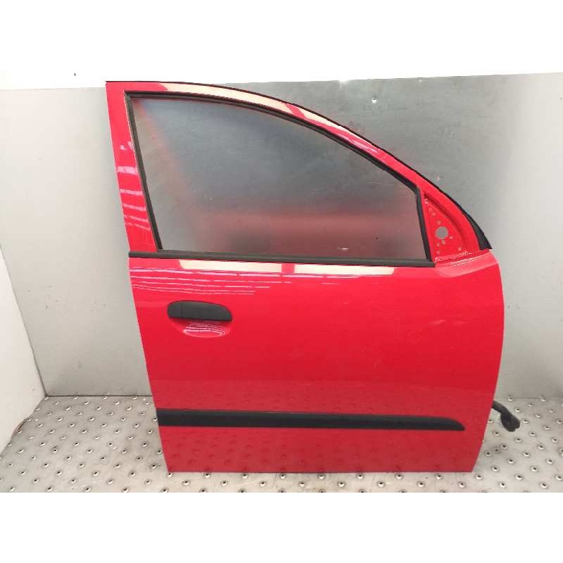 Recambio de puerta delantera derecha para hyundai i10 style referencia OEM IAM   