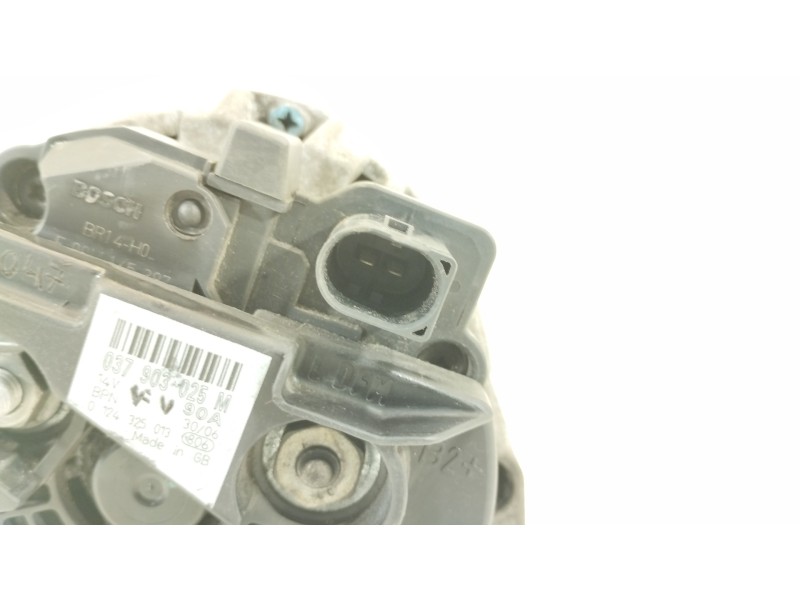 Recambio de alternador para volkswagen polo (9n3) advance referencia OEM IAM 037903025M 0124325013 