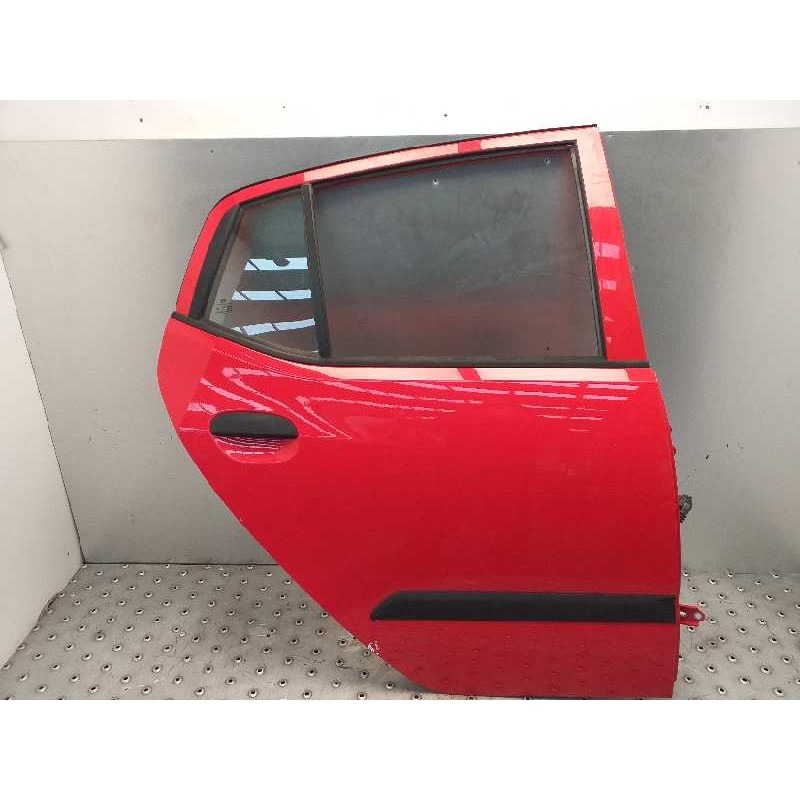 Recambio de puerta trasera derecha para hyundai i10 style referencia OEM IAM   