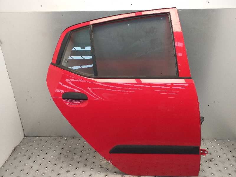 Recambio de puerta trasera derecha para hyundai i10 style referencia OEM IAM   