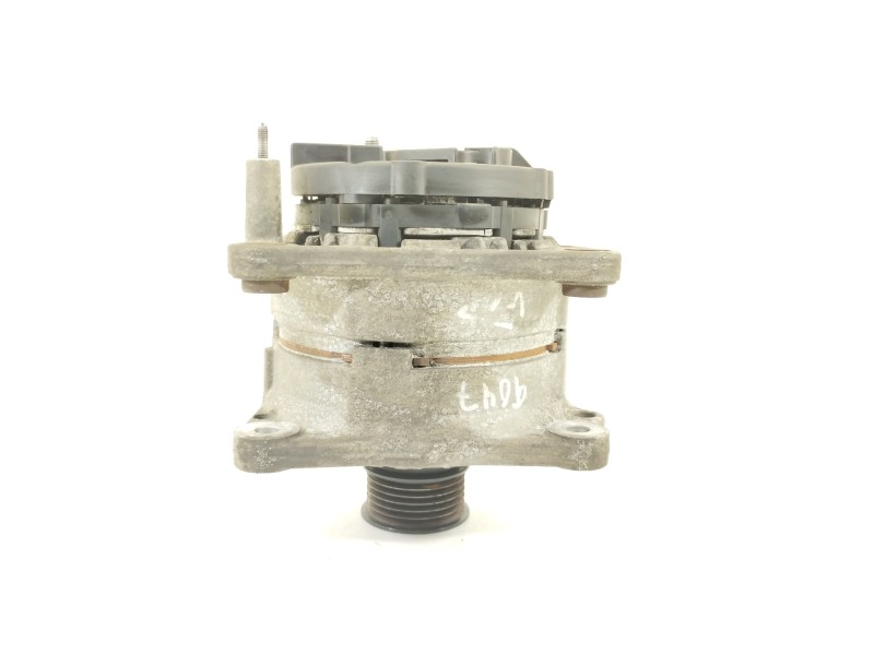 Recambio de alternador para volkswagen polo (9n3) advance referencia OEM IAM 037903025M 0124325013 