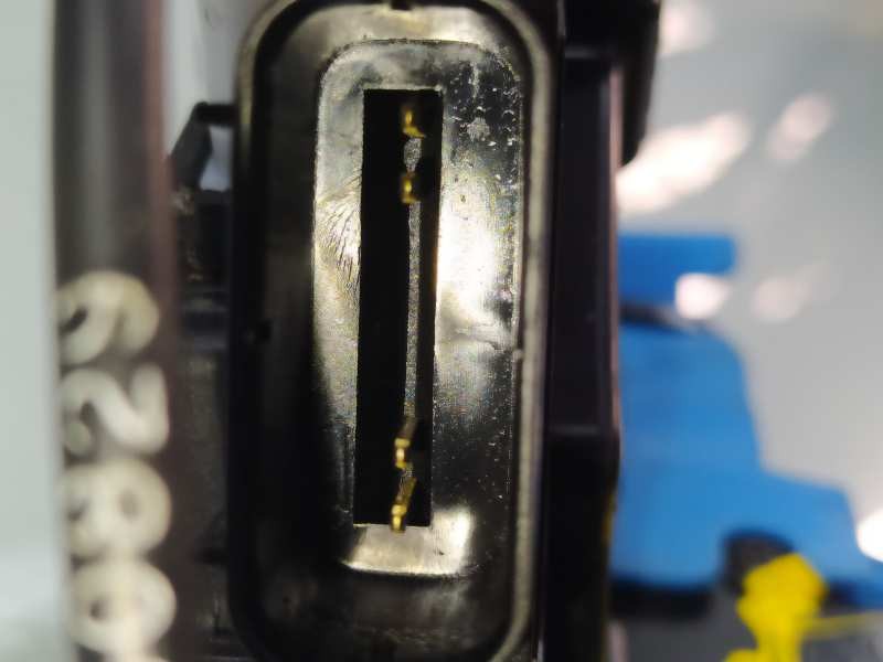 Recambio de cerradura puerta trasera izquierda para kia cee´d concept referencia OEM IAM 81410A2300  