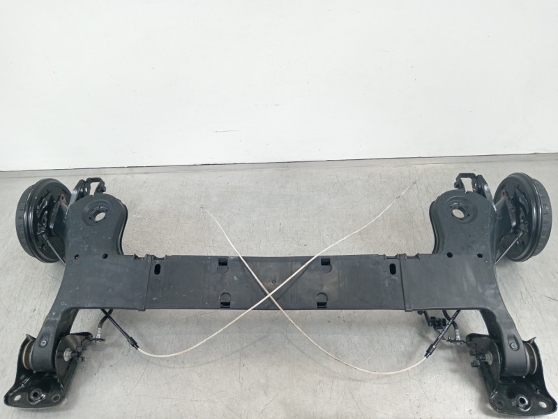 Recambio de puente trasero para seat ibiza (kj1) fr referencia OEM IAM 2Q0501053BH  