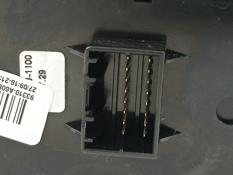 Recambio de mando multifuncion para hyundai i30 (gd) style referencia OEM IAM 93310A6080RY  