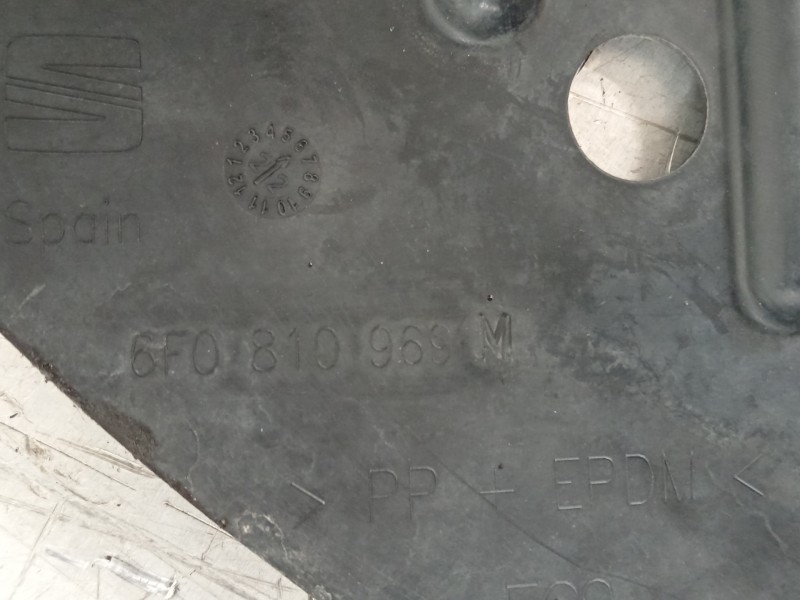 Recambio de paso rueda para seat ibiza (kj1) style go referencia OEM IAM 6F0810969M  