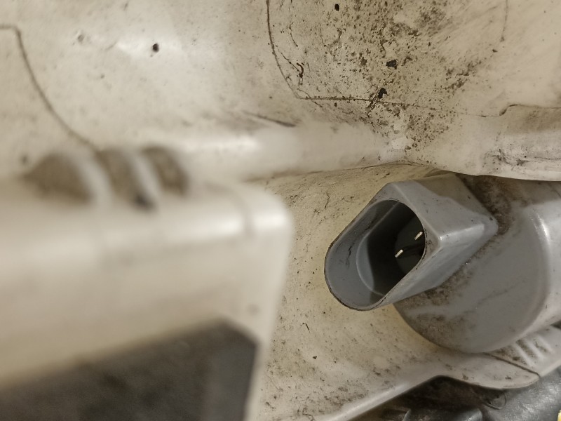 Recambio de deposito limpia para bmw serie 1 berlina (e81/e87) 120d referencia OEM IAM 61677068996 61667238666 