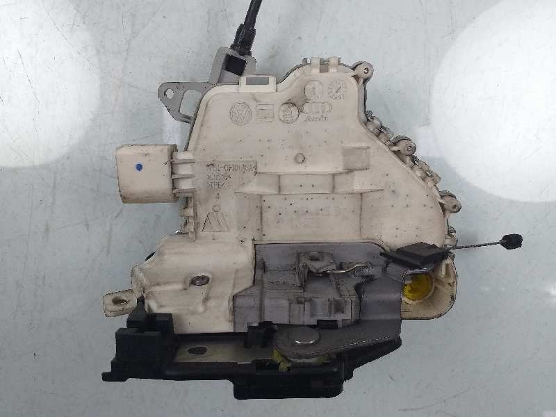 Recambio de cerradura puerta delantera izquierda para seat leon (1p1) reference copa referencia OEM IAM 1P1837015B  