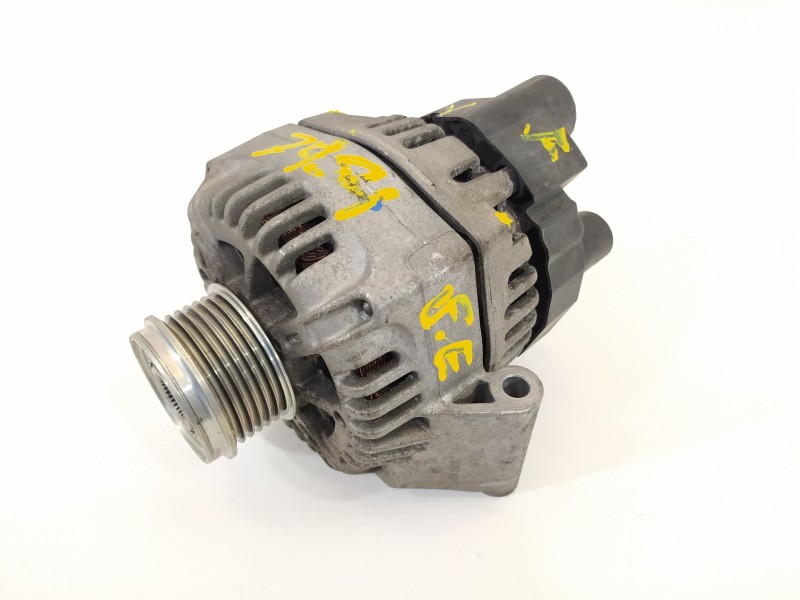 Recambio de alternador para suzuki swift berlina (mz) gl (5-ptas.) referencia OEM IAM 3140085E00 2542861C 307002894