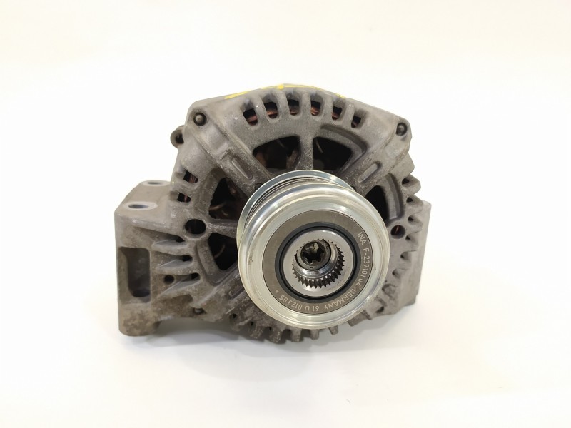 Recambio de alternador para suzuki swift berlina (mz) gl (5-ptas.) referencia OEM IAM 3140085E00 2542861C 307002894