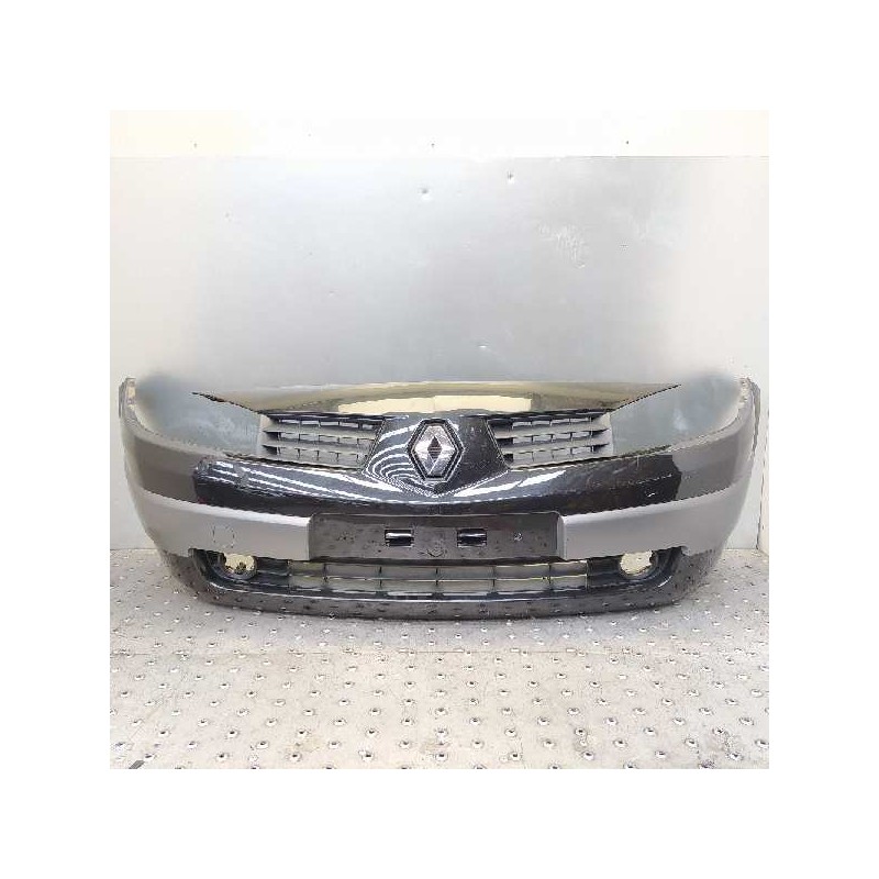 Recambio de paragolpes delantero para renault megane ii berlina 5p confort dynamique referencia OEM IAM 8200142000 8200142001 