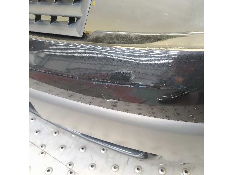 Recambio de paragolpes delantero para renault megane ii berlina 5p confort dynamique referencia OEM IAM 8200142000 8200142001 