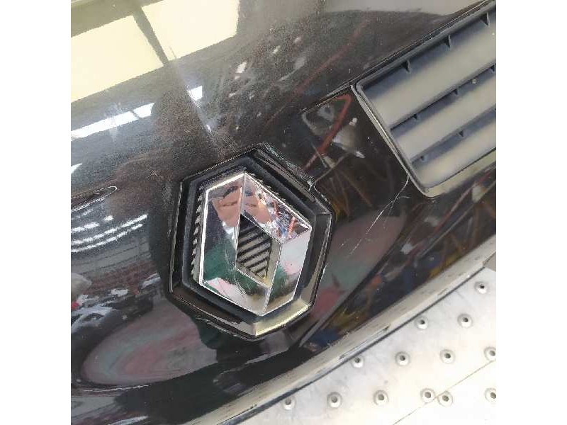 Recambio de paragolpes delantero para renault megane ii berlina 5p confort dynamique referencia OEM IAM 8200142000 8200142001 