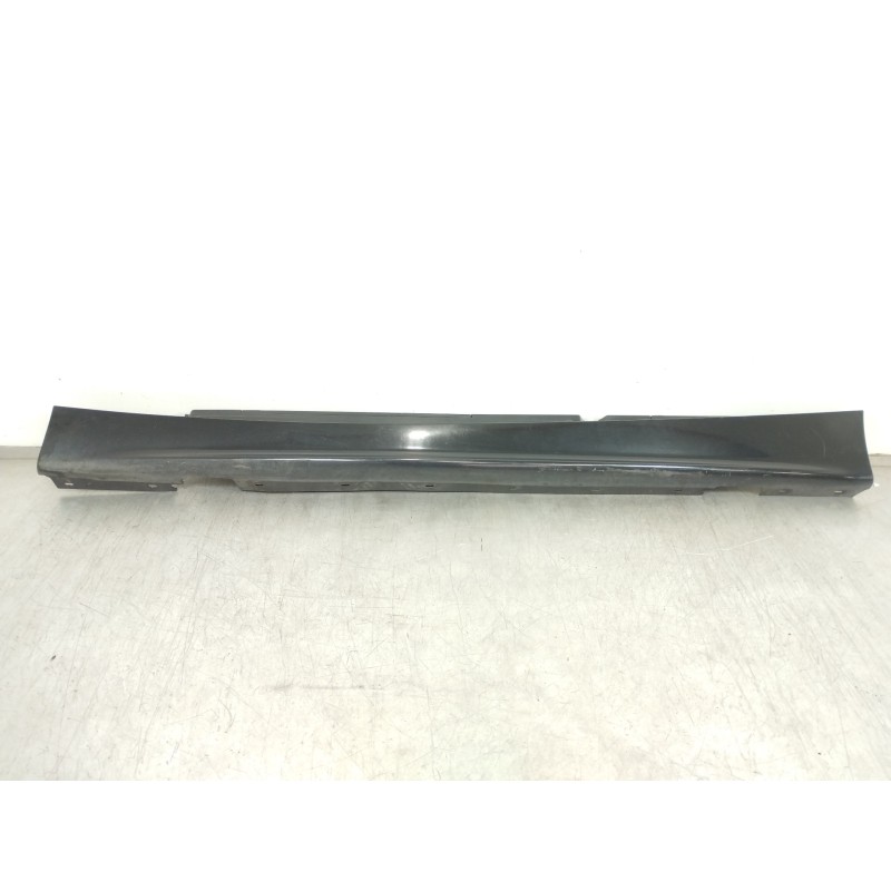 Recambio de faldon lateral para bmw serie 1 berlina (e81/e87) 120d referencia OEM IAM 22944911  