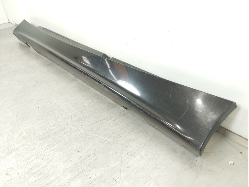Recambio de faldon lateral para bmw serie 1 berlina (e81/e87) 120d referencia OEM IAM 22944911  