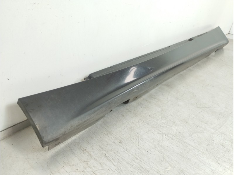 Recambio de faldon lateral para bmw serie 1 berlina (e81/e87) 120d referencia OEM IAM 22944911  