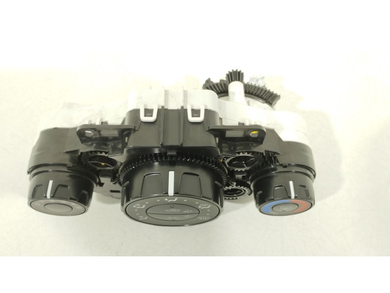 Recambio de mando climatizador para ford fiesta (ccn) titanium referencia OEM IAM 8A6118549 8A6919980 