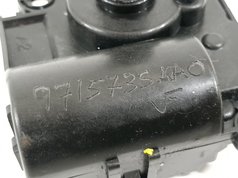 Recambio de motor apertura trampillas climatizador para hyundai i30 (gd) style referencia OEM IAM 971573SAA0  