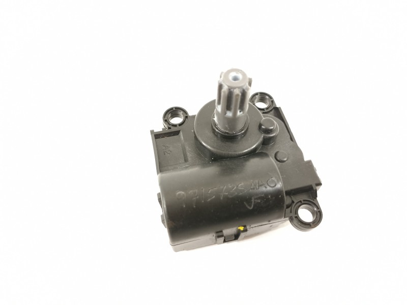 Recambio de motor apertura trampillas climatizador para hyundai i30 (gd) style referencia OEM IAM 971573SAA0  