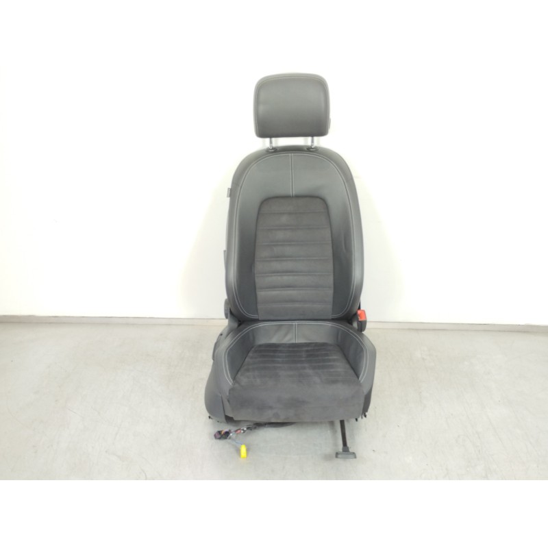 Recambio de asiento delantero derecho para volkswagen cc (358) basis bluemotiontech referencia OEM IAM 3C8881106AM  