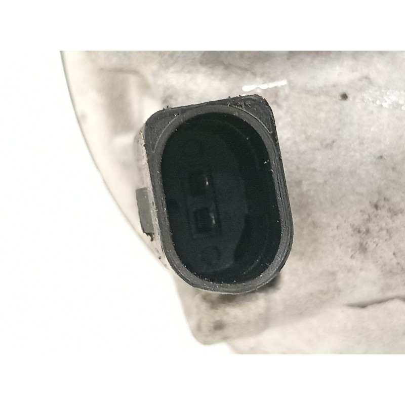 Recambio de compresor aire acondicionado para volkswagen golf v berlina (1k1) gt sport referencia OEM IAM 8FK35132274  
