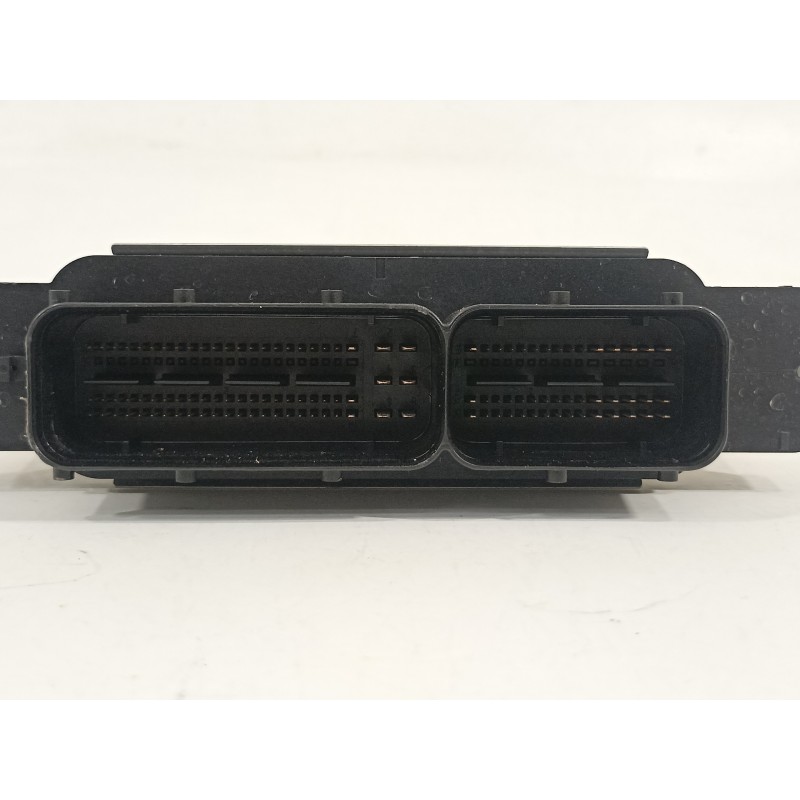 Recambio de centralita motor uce para seat arona xperience referencia OEM IAM 04E907309FD 0261S102LC 