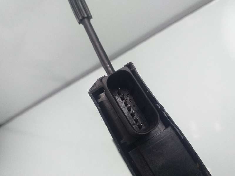 Recambio de cerradura puerta trasera derecha para peugeot 308 sw active referencia OEM IAM 9810309880  