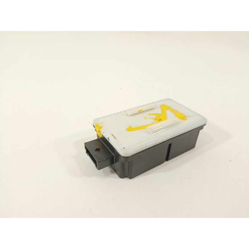 Recambio de modulo electronico para hyundai i30 (gd) style referencia OEM IAM 95800A5010  