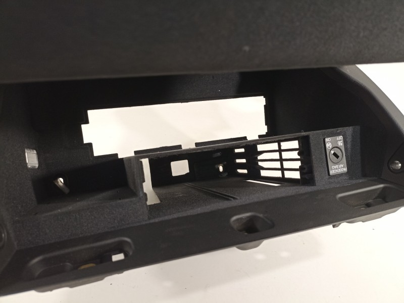 Recambio de guantera para audi a3 sportback (8vf) basic referencia OEM IAM 8V1857035D  