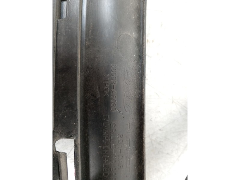 Recambio de rejilla paragolpes izquierda para hyundai i30 (gd) style referencia OEM IAM 86563A6030  