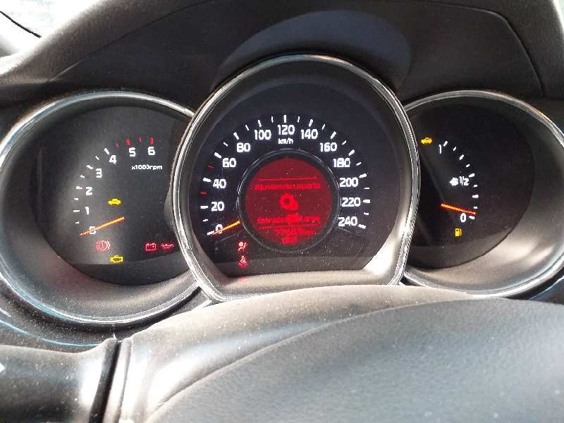 Recambio de cuadro instrumentos para kia cee´d concept referencia OEM IAM 94003A2323  