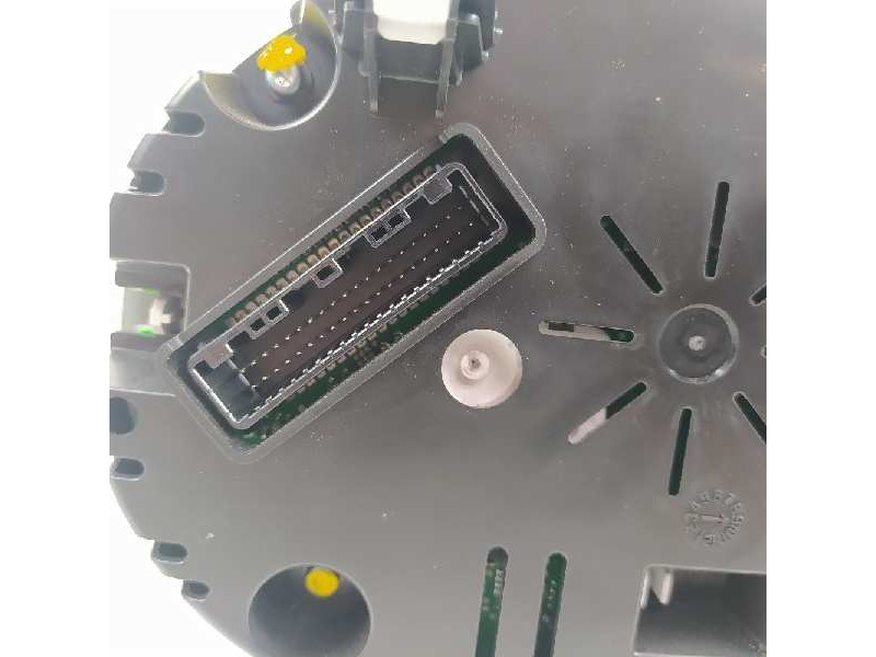 Recambio de cuadro instrumentos para kia cee´d concept referencia OEM IAM 94003A2323  