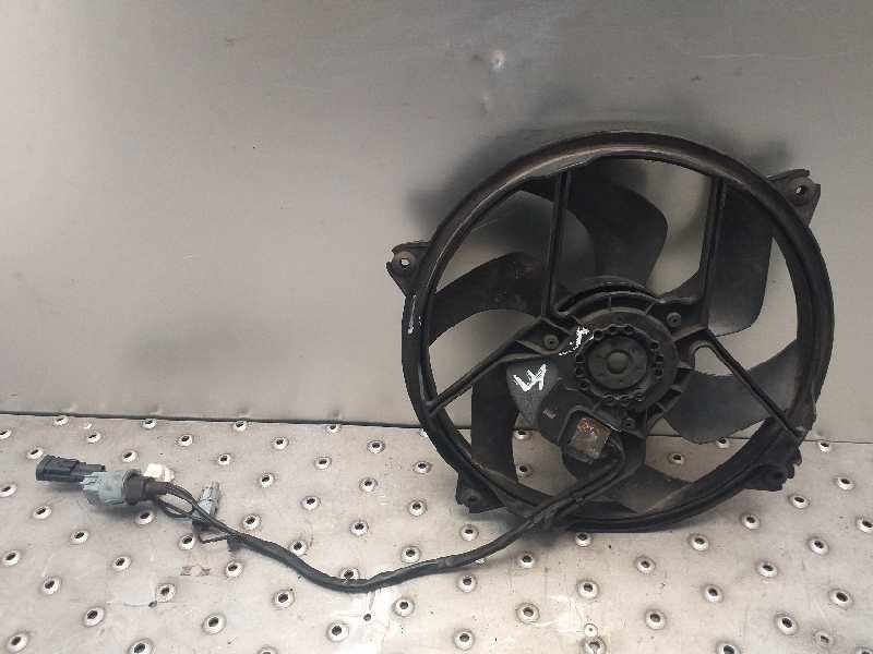Recambio de electroventilador para peugeot 407 sw st sport referencia OEM IAM 9653302780  