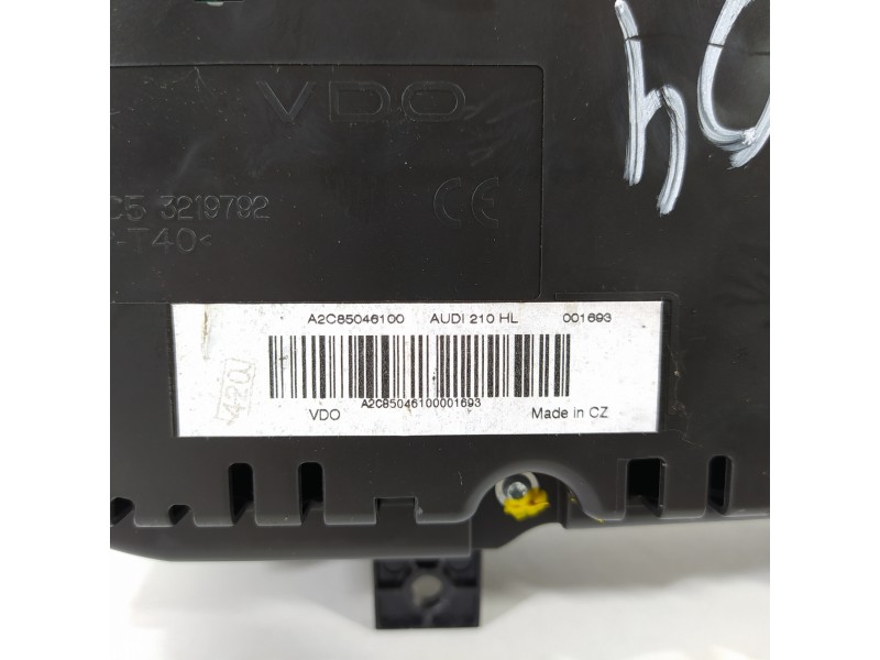 Recambio de cuadro instrumentos para audi a1 (8x) attraction referencia OEM IAM 8X0920930P  