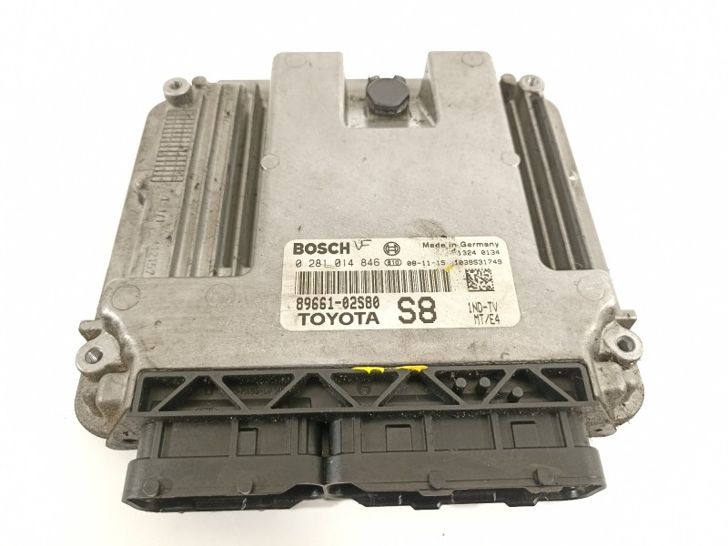 Recambio de centralita motor uce para toyota auris auris (2006-2012) referencia OEM IAM 8966102S80 0281014846 1039S31749