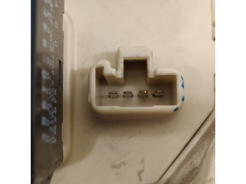 Recambio de caja reles / fusibles para suzuki swift berlina (mz) gl (5-ptas.) referencia OEM IAM 3677062JC0 G390K8FF 