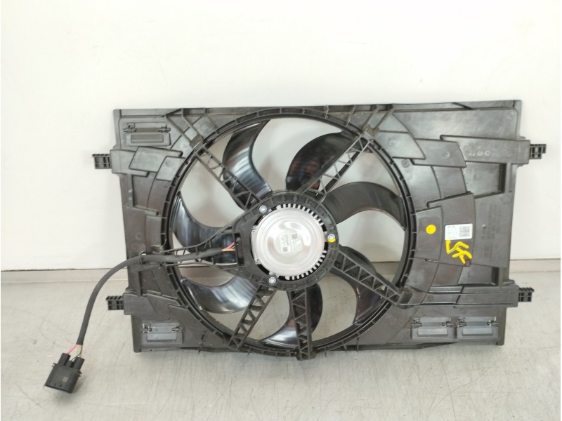 Recambio de electroventilador para seat arona xperience referencia OEM IAM 5WA121205 M0111856 