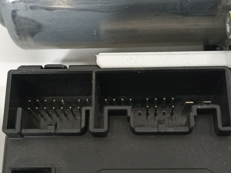 Recambio de elevalunas delantero derecho para volkswagen cc (358) basis bluemotiontech referencia OEM IAM 3C8959702 3C8837462M 3