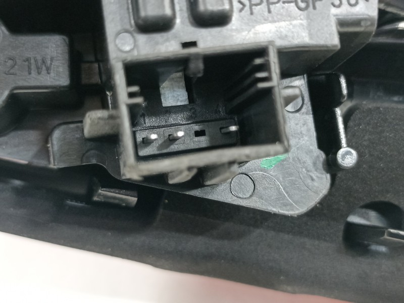 Recambio de piloto trasero izquierdo para seat arona xperience referencia OEM IAM 6F9945307D RE28950000 