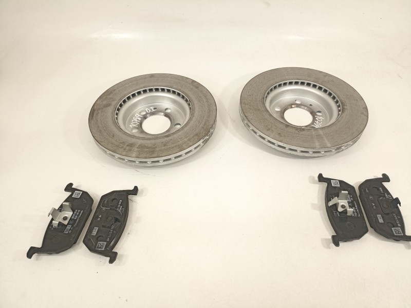Recambio de disco freno delantero para seat arona xperience referencia OEM IAM 2Q0615301H 2Q0615109AP 2Q0615115AB