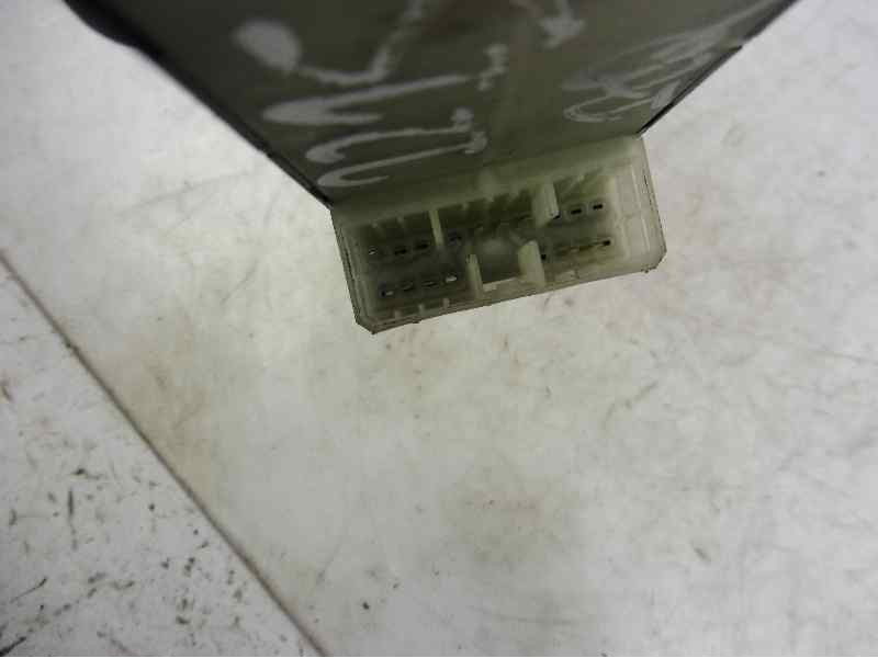 Recambio de mando elevalunas delantero izquierdo para suzuki swift berlina (mz) gl (3-ptas.) referencia OEM IAM 62J102026T  