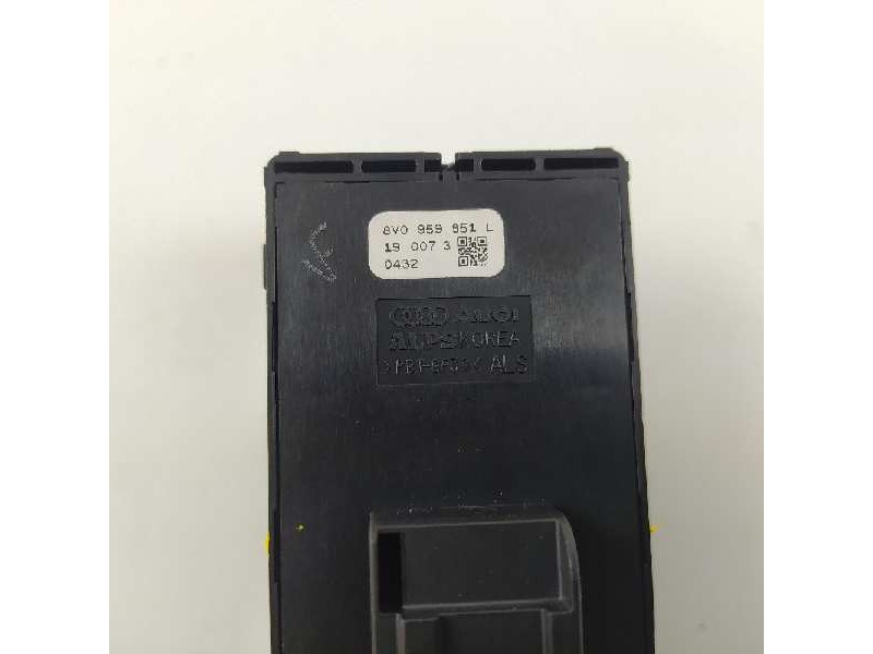 Recambio de mando elevalunas delantero izquierdo para audi a3 sportback (8vf) basic referencia OEM IAM 8V0959851L  